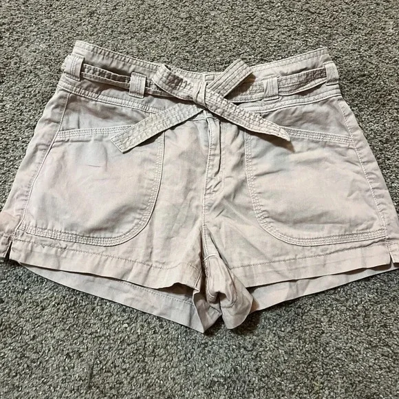 Y2K American Eagle Womens Mid Rise Midi Stretch Khaki Tan Shorts Size 4‎ Safari