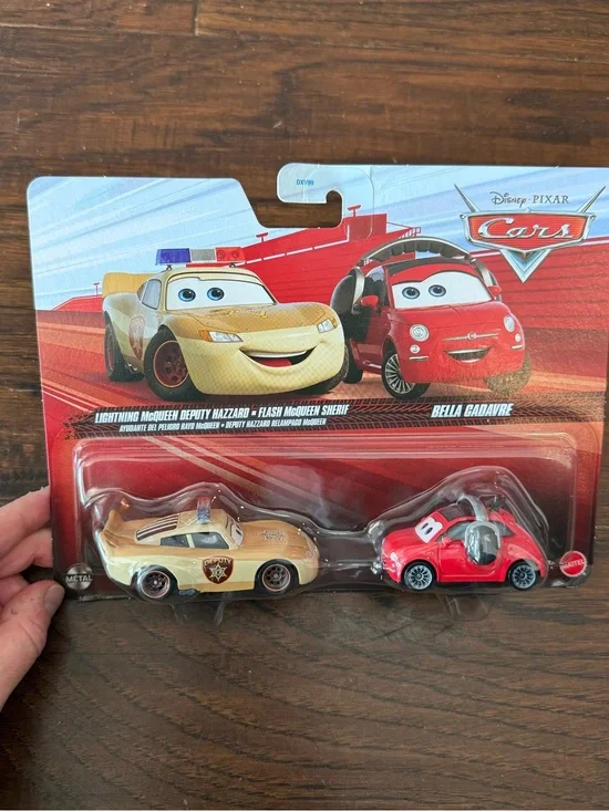 Disney Pixar Cars On The Road 2-Pack McQueen Deputy Hazzard & Bella Cadavre NIP