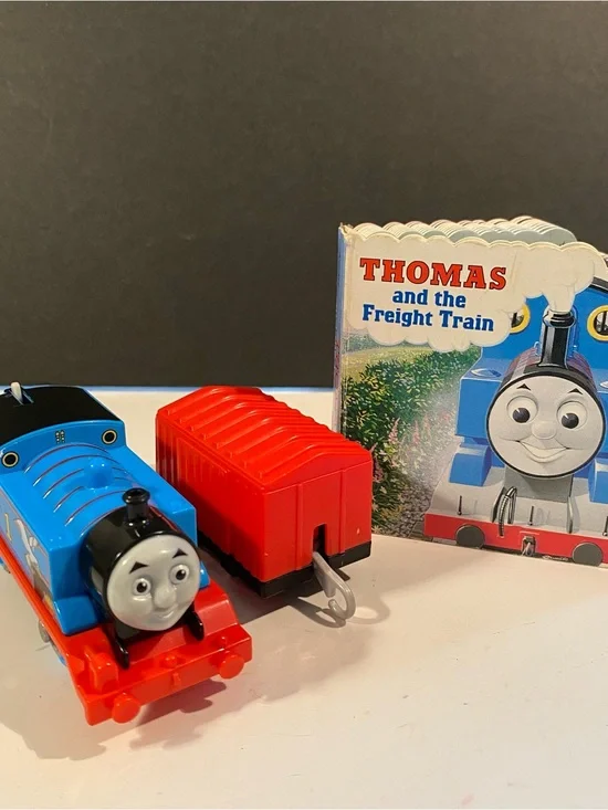 Trackmaster Thomas the Tank Engine with Red Car and Board Book Bundle