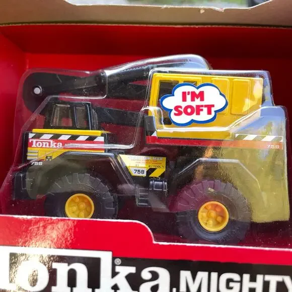 Vintage Maisto Tonka Mini Mighty Series 1 Die Cast Metal Truck 1998 Yellow NOS