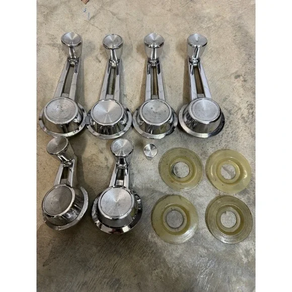 Used OEM Set of Vent & Window Crank Handles 4301746/430449 1961-65 Chevy 4 & 2