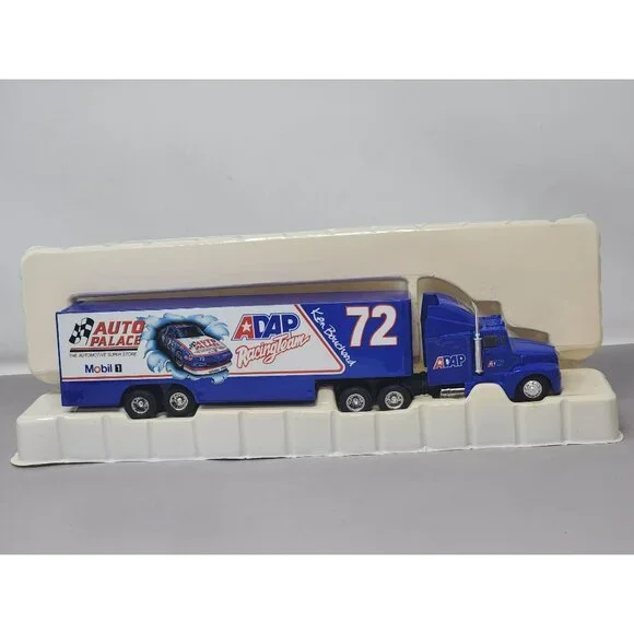 Racing Champions Ken Bouchard #72 NASCAR Auto Palace 1:64 Team Transporter 1992‎
