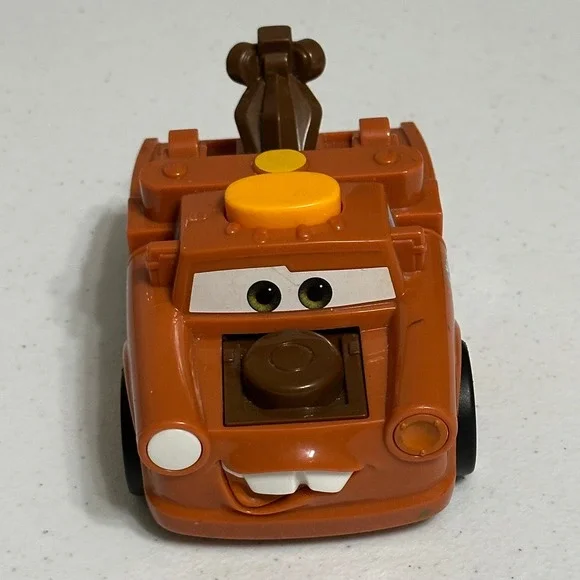Fisher-Price Disney Pixar Cars 2‎ Tow Mater Talking Toy Truck Light Tested Works