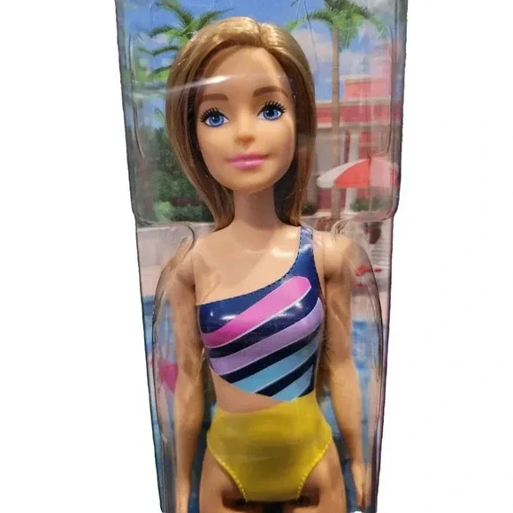 Barbie Water Play Wearing Swimsuit 11
