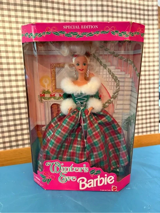 Mattel Winter's Eve Barbie Special Edition Doll 1996 12in Unopened 13613