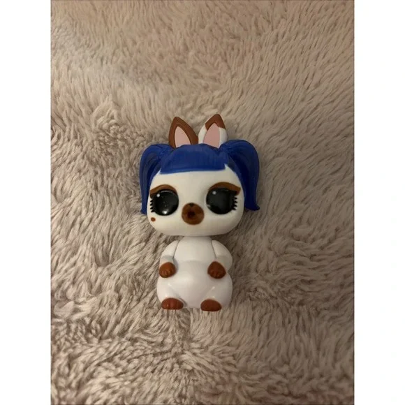 LOL‎ Surprise Doll Pet Downtown BB Family Blue Hair Bunny Rabbit Animal MGA
