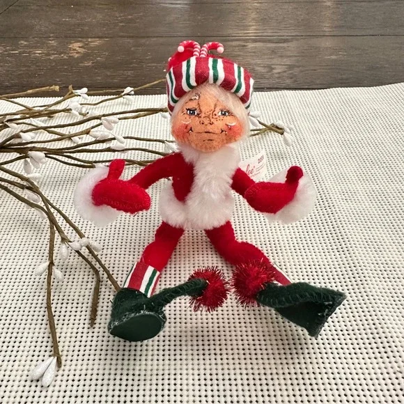 Annalee Mobilitee‎ Red Candystripe Elf Doll Christmas Elf 2005 7