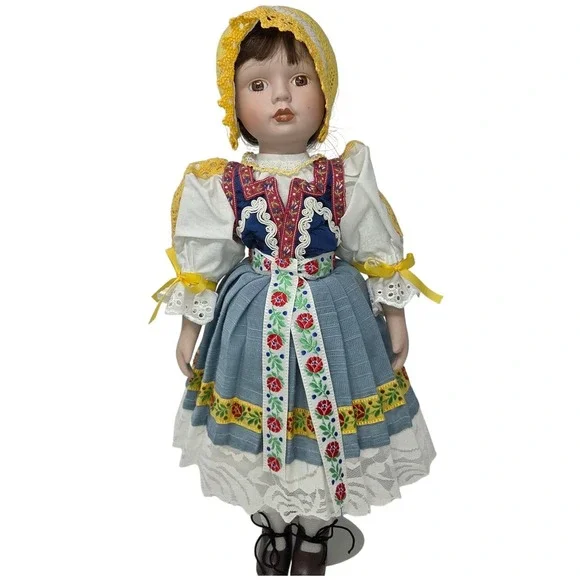 Vintage Piestany Folk Costume Doll Slovakia Handmade Collectible‎ Porcelain 16