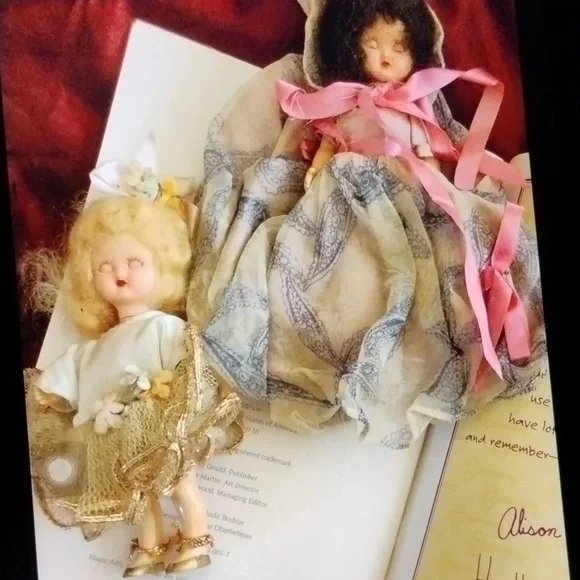 Vintage STORY BOOK Blinky Eyes Doll