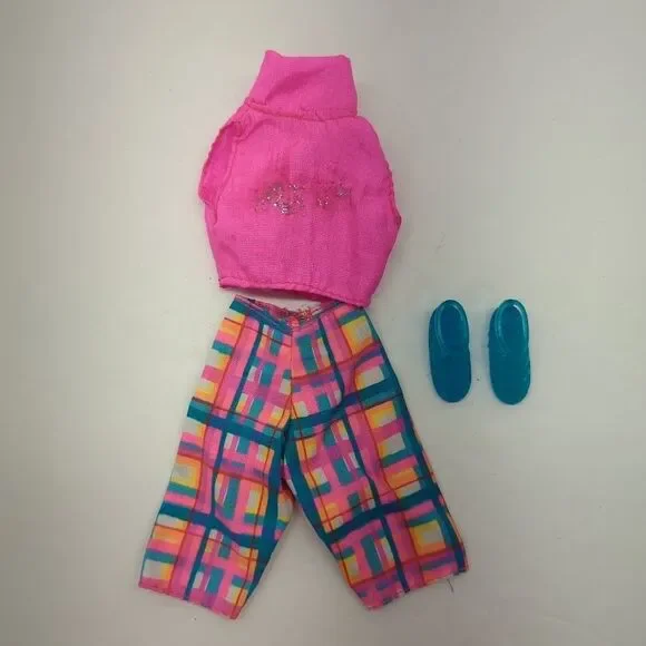 Vintage 1996 Barbie Go In‎ Style Fashions Pink Plaid Capris Outfit #68014-94