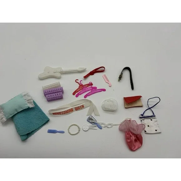 Vintage Barbie  Accessories w/Hangers, Guitar Purses Brushes Belts Jewelry‎