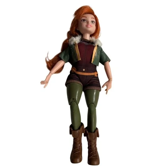 Disney‎ Store Frozen 2 Anna Adventure Doll - Green Jacket/Fur Collar Articulated