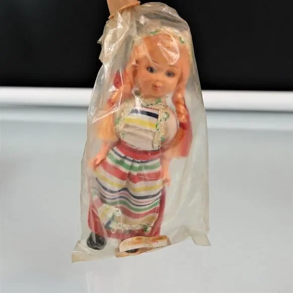 Sweden Vintage 60s Dolls from Around the World