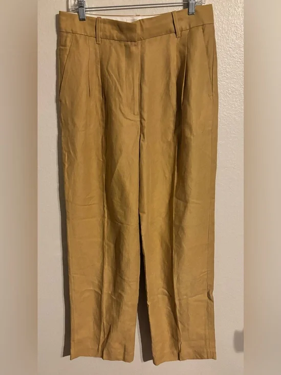Aritzia Wilfred The Effortless Cruise Linen Pants in Gold Camel color