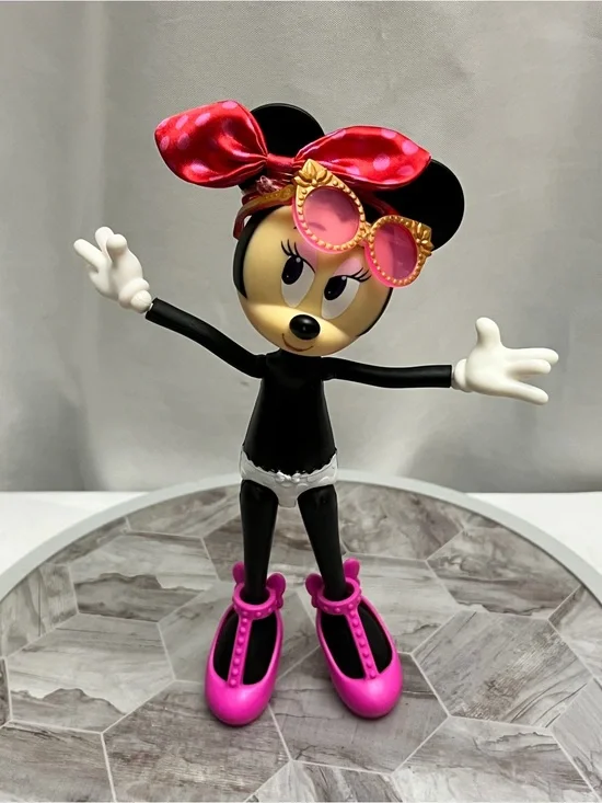Disney Minnie Mouse Fashion Doll Figure Pink Bow Sunglasses Shoes 9.5”