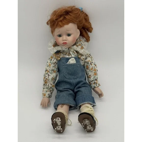 The Heritage Mint Ltd. Collection Doll  Skating Katie