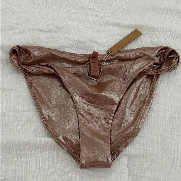 Skims Bikini Bottoms