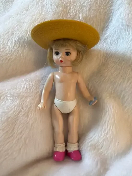 2005 McDonald's Madame Alexander Hop Skip and Jump Girl Doll 5
