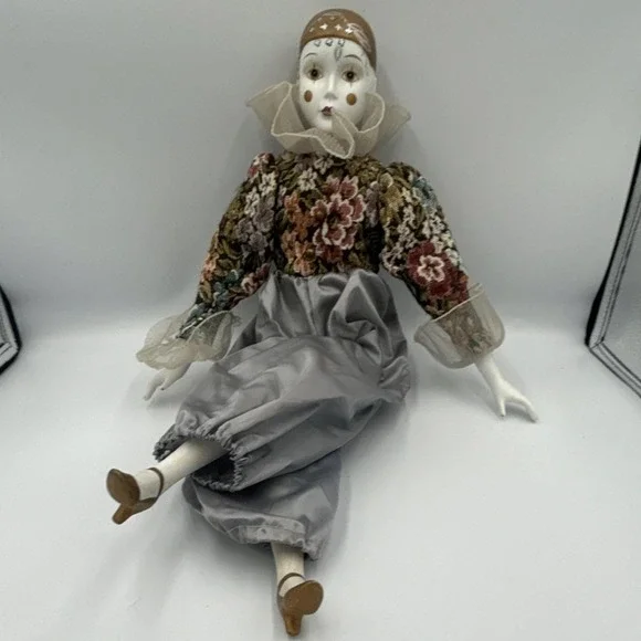 Silverstri Porcelain Doll Girl Floral/Gold Painted Head Light Complexion