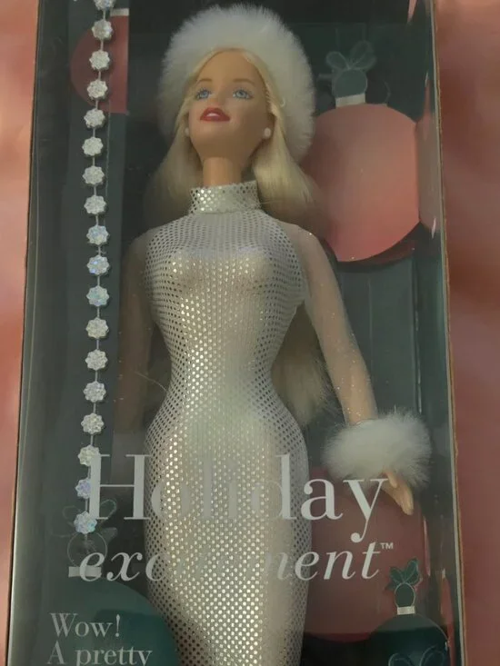 Holiday Excitement Barbie 2001 MIB