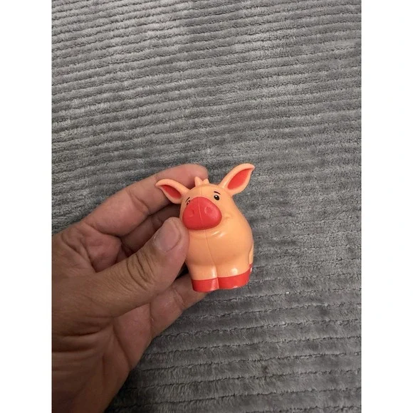Fisher Price Little People Hard Plastic Pink Farm Pig
