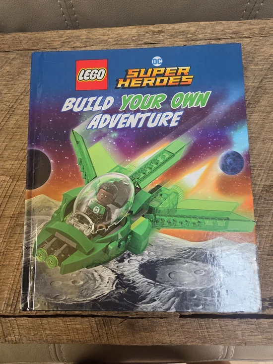 LEGO Super Heroes Build Your Own Adventure Book ~ Bin Q