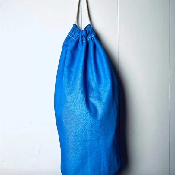 1-pc Handmade Plastic Bag / Grocery Bag Holder — Plain Blue