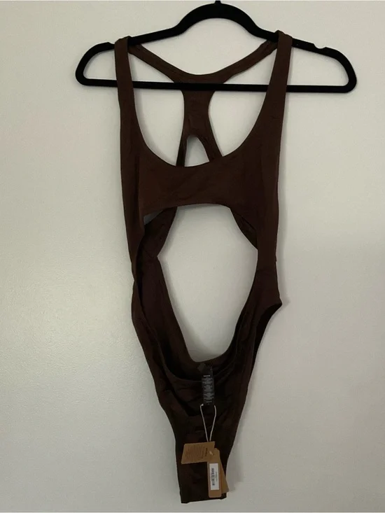 NWT skims signature cut out Monokini