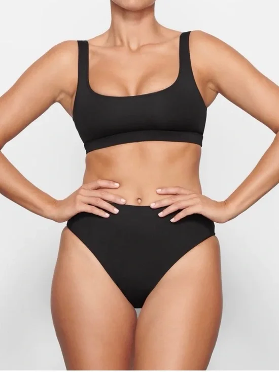 SKIMS RECYCLED SWIM MID COVERAGE BOTTOM SIZE XXS FOR ONYX