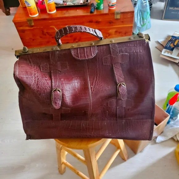 Vintage Alligator Doctor Bag