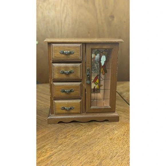 MELE jewelry‎ box vintage