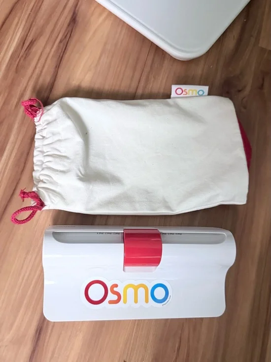 Osmo Interactive iPad Base in White with Red clip