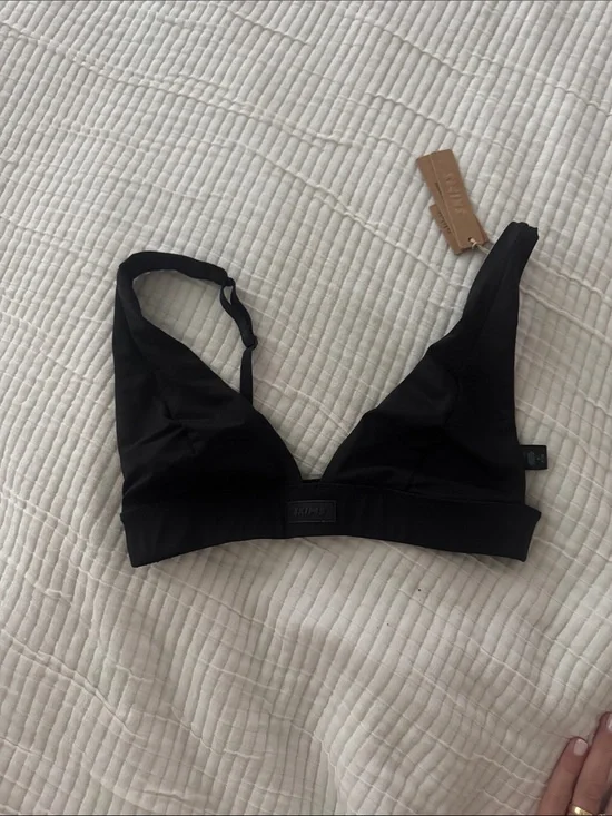 SKIMS Black Seamless Triangle Bralette