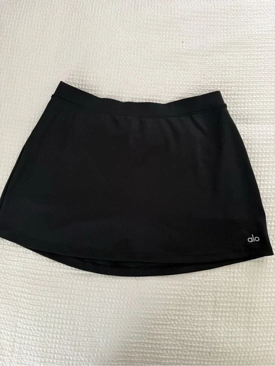 ALO Yoga Black Mini Skirt with Subtle Logo