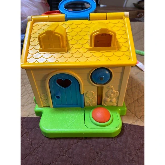 Vintage 1984 Fisher Price Activity Playhouse 136 Yellow Blue Green Retro Toy