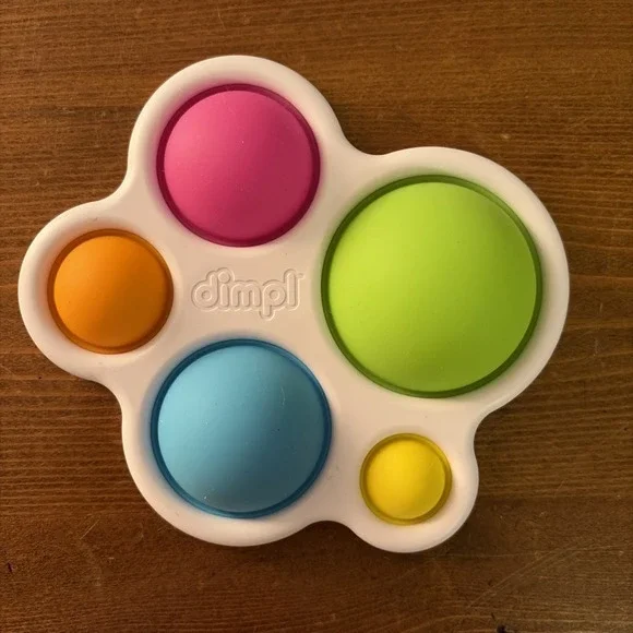Fat Brain‎ Toy Dimpl Baby and Toddler Sensory  Learning Pop It Baby Toy