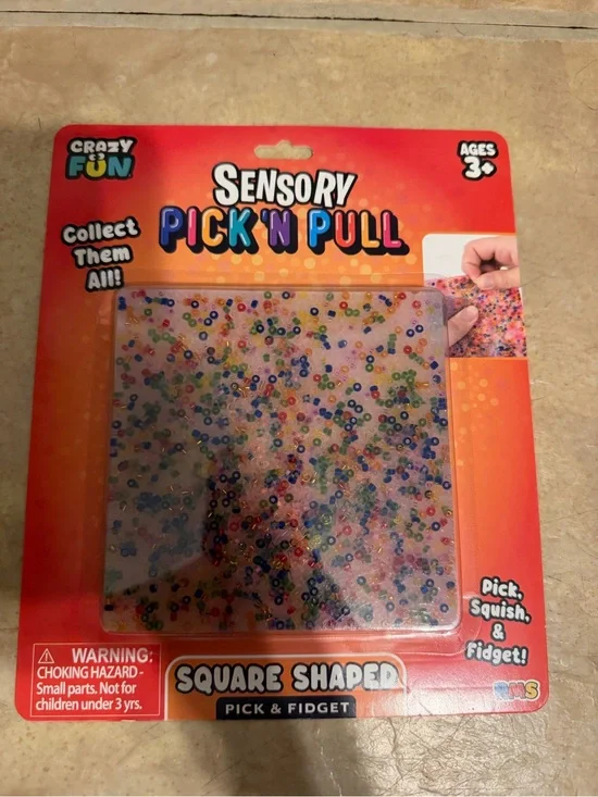 Sensory Pick 'N Pull Square Shaped Pick & Fidget - Multicolor