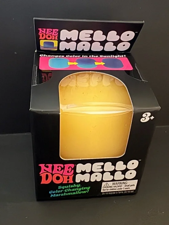 NeeDoh Mello Mallo Squishy Color-Changing Yellow Marshmallow Toy