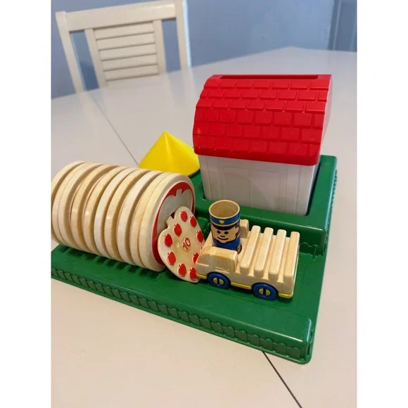 Vintage Johnson & Johnson Child Development Counting Toy Barn Truck Discs 1-10