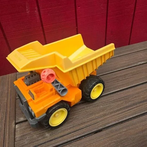 Fisher Price Little People Ruff Tuff Rumblin Dump Truck rare htf construction