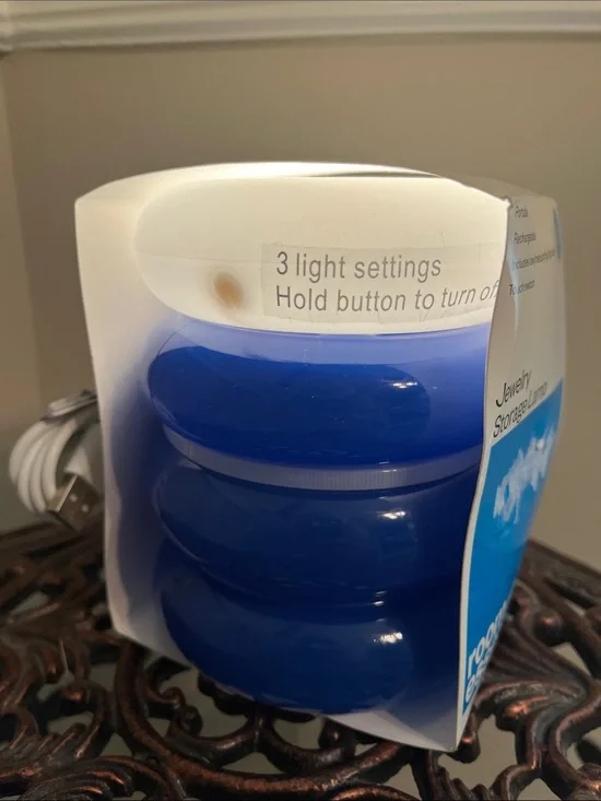 BLUE Room Essentials LED Jewelry Storage Lamp 3 Settings - Rechargeable NWT