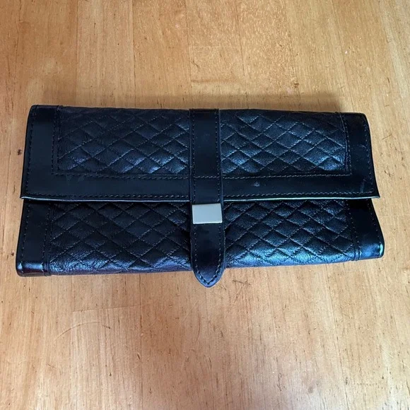 Black Quilted Faux Leather Jewelry Roll Travel Organizer Case Tri-Fold Snap