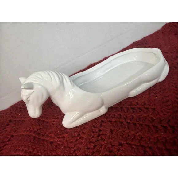 White Ceramic Horse Trinket Dish Jewelry Holder Ring Catchall Decor