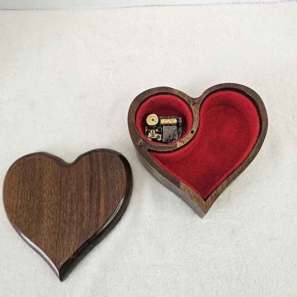 Beautiful Vintage Wooden Heart Shaped Musical Jewelry Box Plays Music