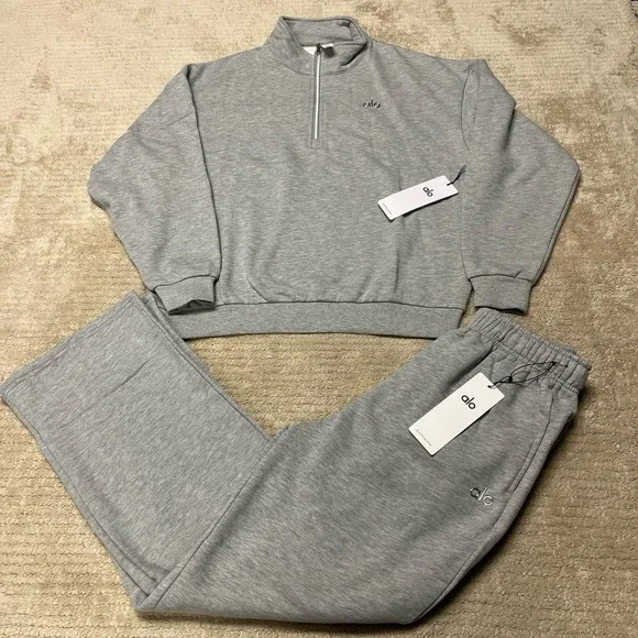 Alo yoga Accolade Heather Gray Sweat Set unisex size large pullover/straight leg