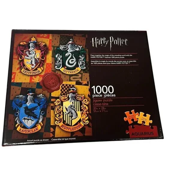 Harry Potter House Crests 1000-Piece Jigsaw Puzzle by Aquarius