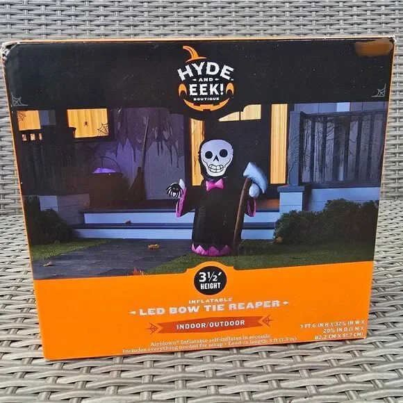 Nib Hyde & Eek Inflatable Bow-tie Skull Reaper 3,5 ft Halloween Decoration