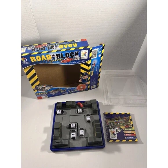Smart Games Road Block Board Game Get The Gangster SG250US 2011 Rare