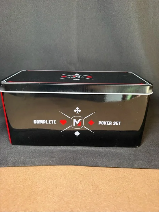 Texas Hold ‘em Poker Set In Tin Opened Tin Never Used