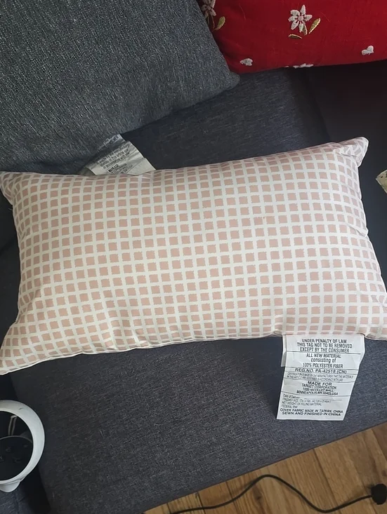 ❤️10/$40 Nwot Modern Pink Grid Decorative Lumbar Pillow Outside Read
